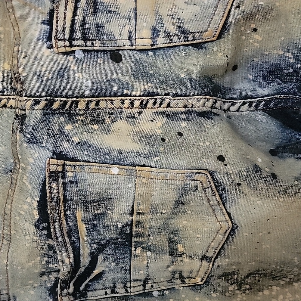 Jeans - Picture 3 of 5